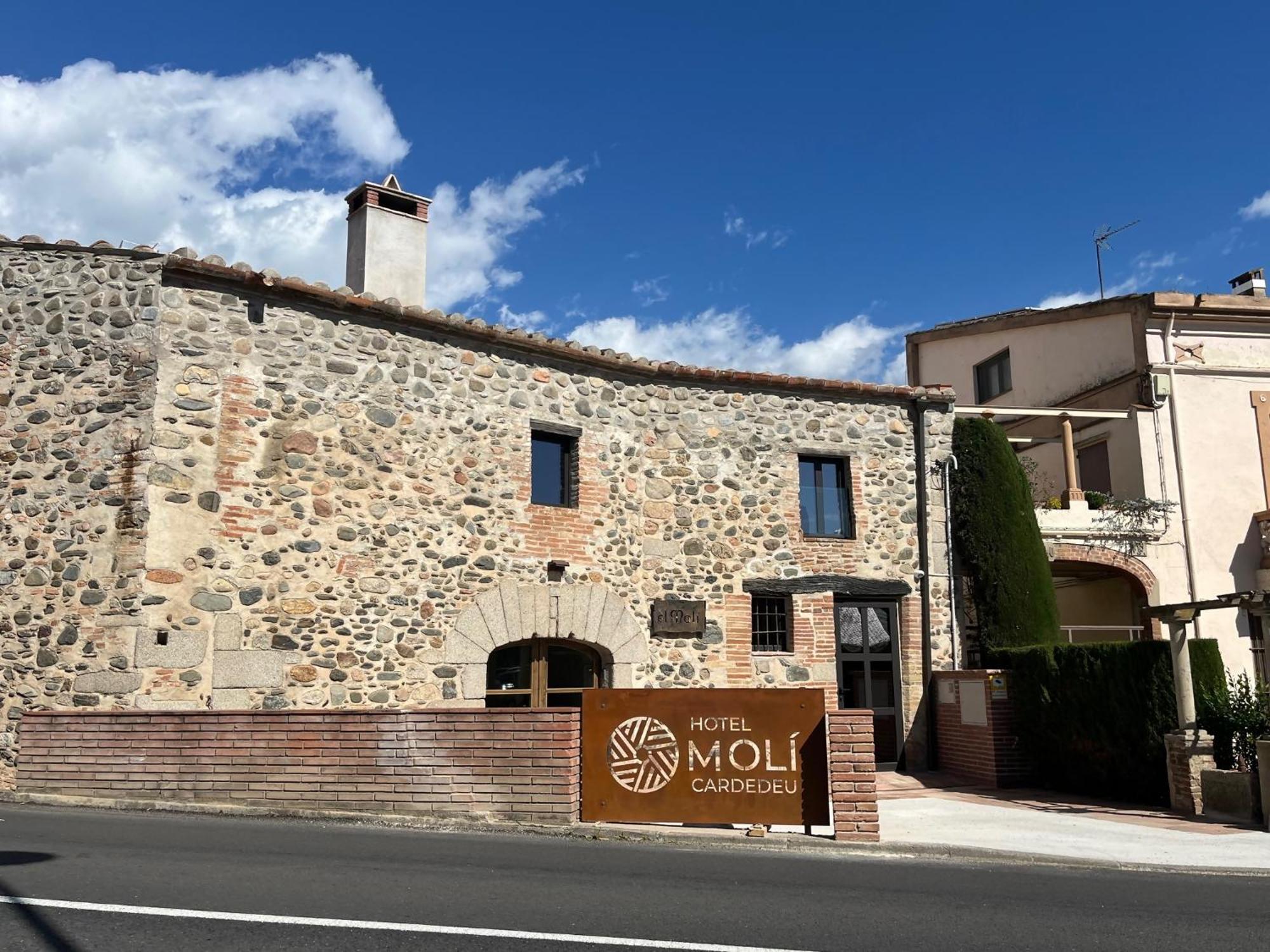 Hotel Moli Cardedeu Exterior foto
